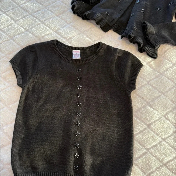 Girls black 2 piece embellished sweater set w/faux fur collar - Gymboree size 7 - Picture 6 of 6